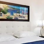 Giove Stazione - 3* Prato (Prato)