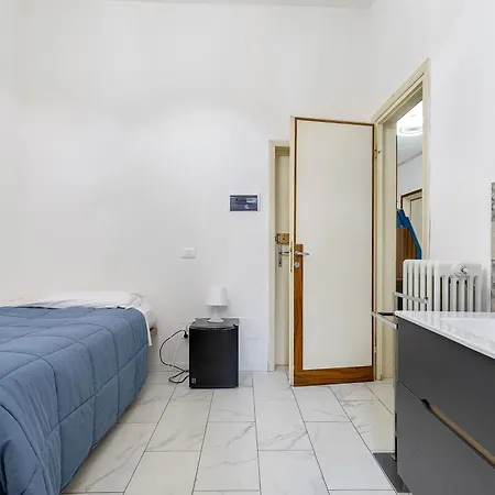 Giove Stazione - Affittacamere 3*