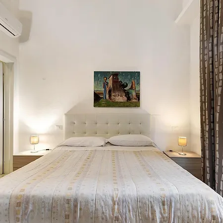 Giove Stazione - 3* Prato (Prato)