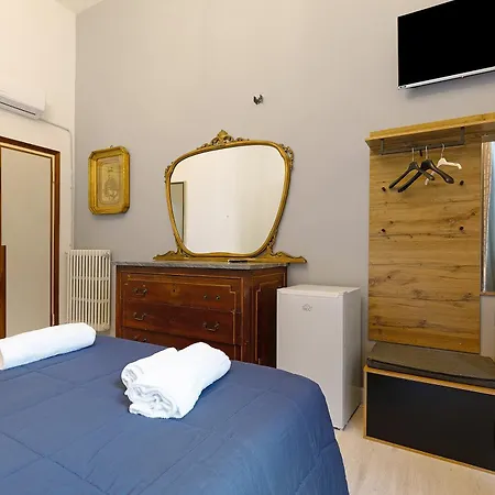 Affittacamere Giove Stazione - 3*